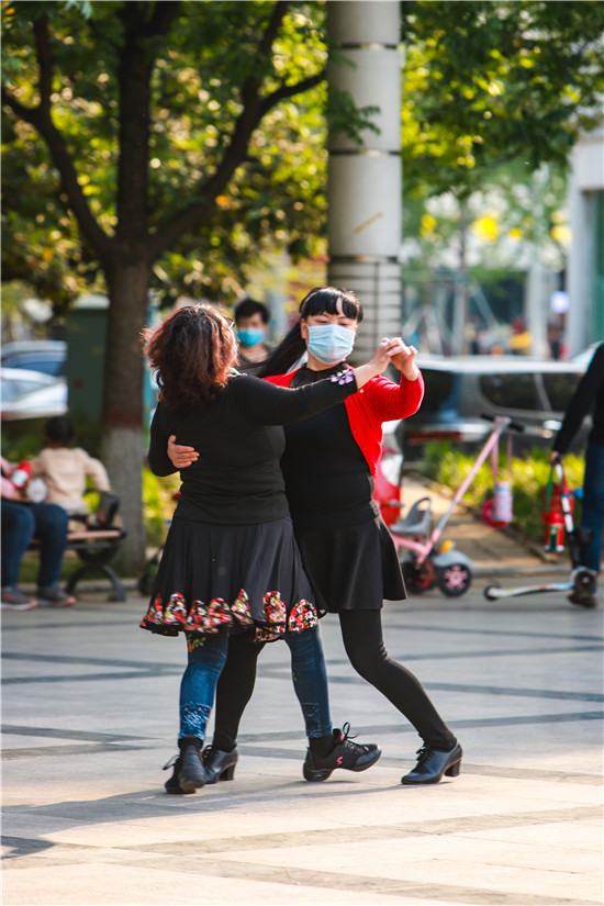 疫情之后的鄭州：平凡生活 步入正軌